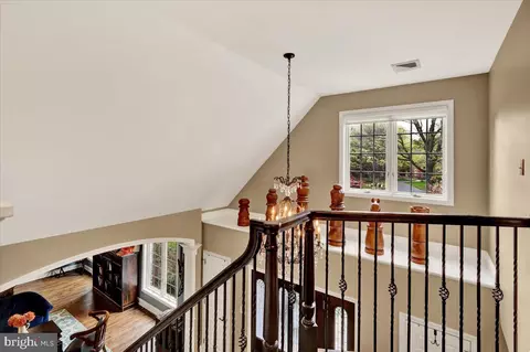 Entry Way - 520 Stonehenge Dr, Lititz, PA 17543 photo 6 of 8