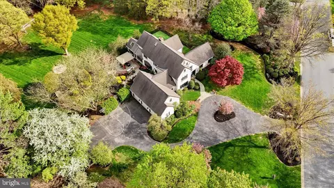 View/Area - 520 Stonehenge Dr, Lititz, PA 17543 photo 5 of 5