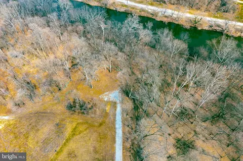 188 Waypoint Dr #LOT 1, Lancaster, PA 17603