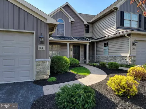 168 Fieldcrest Ln, Ephrata, PA 17522