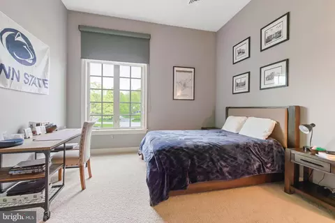 Bedroom - 618 Willow Grn, Lititz, PA 17543 photo 2 of 5