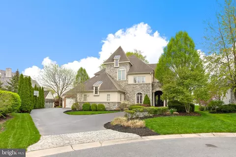Exterior - 618 Willow Grn, Lititz, PA 17543 photo 4 of 14