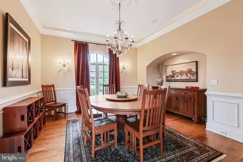 Dining - 618 Willow Grn, Lititz, PA 17543 photo 4 of 4