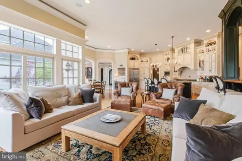 Living - 618 Willow Grn, Lititz, PA 17543 photo 1 of 3