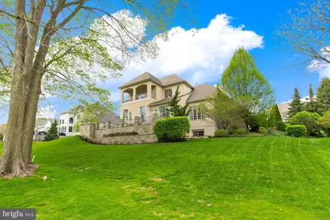 Exterior - 618 Willow Grn, Lititz, PA 17543 photo 7 of 14