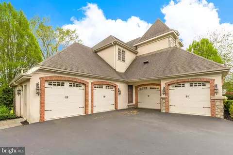 Exterior - 618 Willow Grn, Lititz, PA 17543 photo 5 of 14