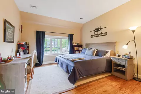 Bedroom - 618 Willow Grn, Lititz, PA 17543 photo 3 of 5