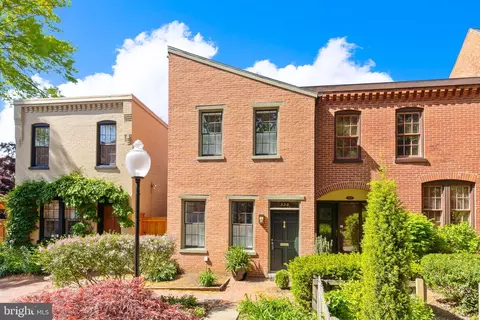 334 Church St, Lancaster, PA 17602