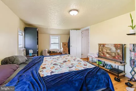 319 N Broad St, Lititz, PA 17543 photo 39