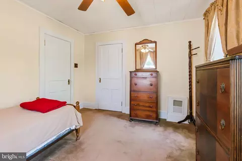 319 N Broad St, Lititz, PA 17543 photo 19