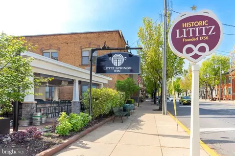 319 N Broad St, Lititz, PA 17543 photo 53