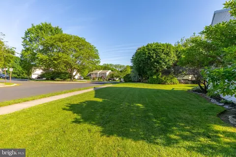 Exterior - 20 Pebble Creek Dr, Lititz, PA 17543 photo 10 of 15