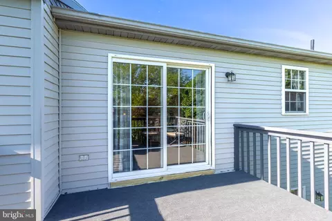 Exterior - 20 Pebble Creek Dr, Lititz, PA 17543 photo 14 of 15