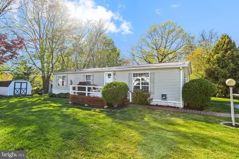 798 Stonewood Dr, Gap, PA 17527