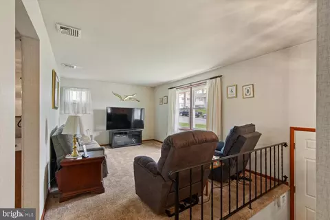 10 E Summit Dr, Stevens, PA 17578 photo 6