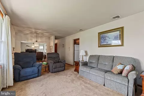 10 E Summit Dr, Stevens, PA 17578 photo 7