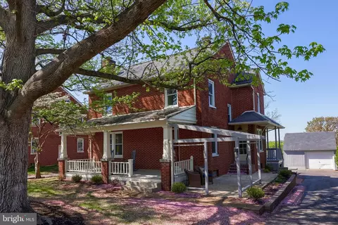 1995 Old Philadelphia Pike, Lancaster, PA 17602