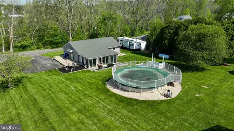 View/Area - 206 Eckman Rd, Lancaster, PA 17603 photo 12 of 14