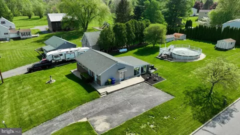 View/Area - 206 Eckman Rd, Lancaster, PA 17603 photo 13 of 14