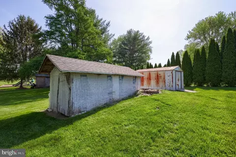 Exterior - 206 Eckman Rd, Lancaster, PA 17603 photo 12 of 12