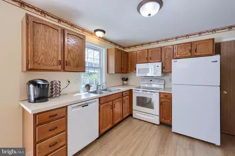 27 Pennwick Dr, Lititz, PA 17543 photo 26