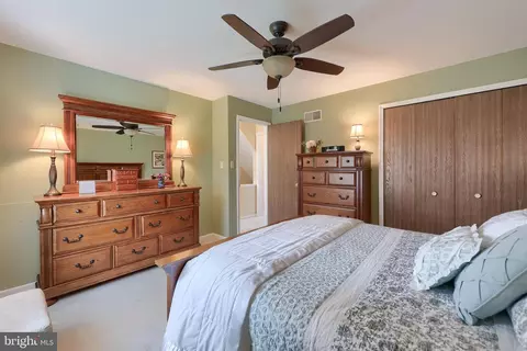 27 Pennwick Dr, Lititz, PA 17543 photo 33