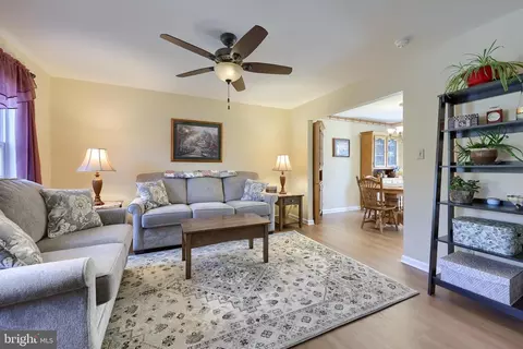 27 Pennwick Dr, Lititz, PA 17543 photo 19