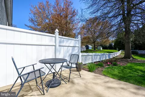 27 Pennwick Dr, Lititz, PA 17543 photo 10