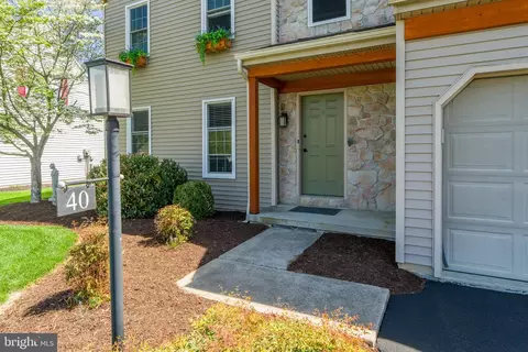 40 Brookview Dr, Lititz, PA 17543 photo 4