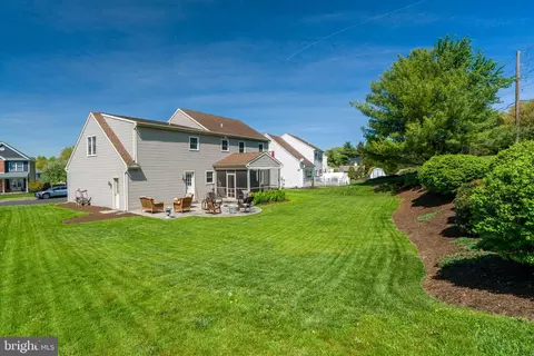 40 Brookview Dr, Lititz, PA 17543 photo 6