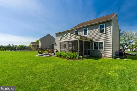 40 Brookview Dr, Lititz, PA 17543 photo 8