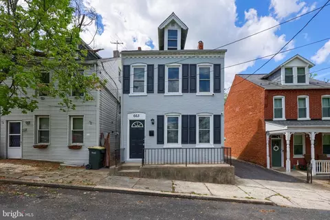 663 Fremont St, Lancaster, PA 17603