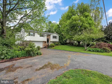 52 Green Acre Rd, Lititz, PA 17543 photo 6