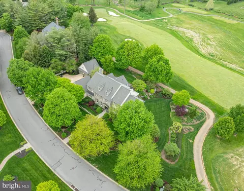 View/Area - 901 Greenside Dr, Lititz, PA 17543 photo 1 of 2
