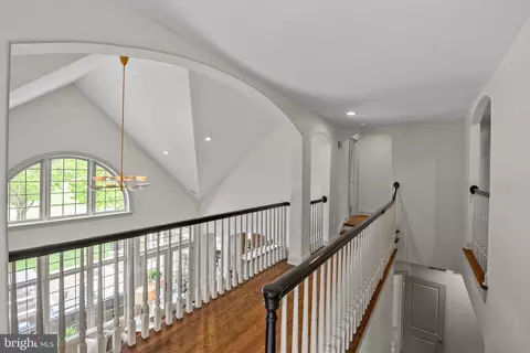 Entry Way - 901 Greenside Dr, Lititz, PA 17543 photo 3 of 5