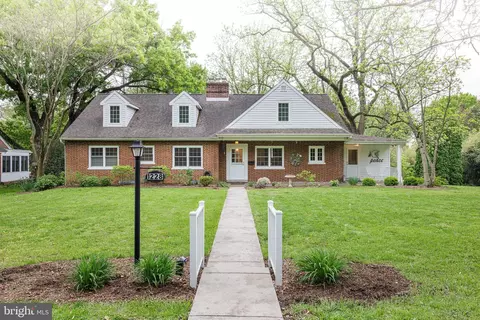 1228 Wheatland Ave, Lancaster, PA 17603