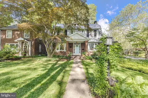 652 State St, Lancaster, PA 17603