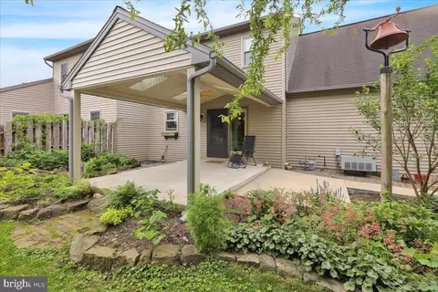 33 Pebble Creek Dr, Lititz, PA 17543 photo 34