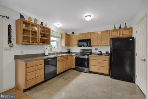 33 Pebble Creek Dr, Lititz, PA 17543 photo 12