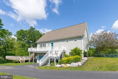 162 Overlook Dr, Bainbridge, PA 17502
