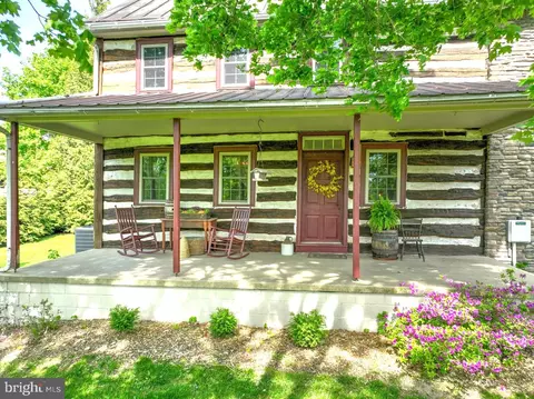1606 Reading Rd, Mohnton, PA 19540