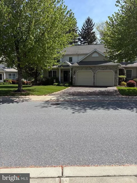 1833 Windsong Ln, Lancaster, PA 17602