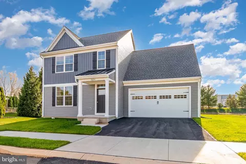 2085 Andrew Ave, Elizabethtown, PA 17022