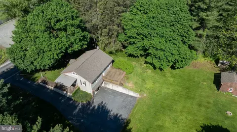 1141 E Newport Rd, Lititz, PA 17543 photo 32