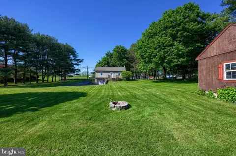 1141 E Newport Rd, Lititz, PA 17543 photo 23