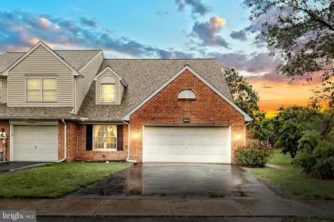 416 Huntington Dr, Mountville, PA 17554