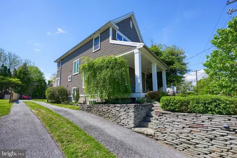 Exterior - 356 N Broad St, Lititz, PA 17543 photo 10 of 14