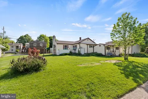 39 N Clay St, Manheim, PA 17545