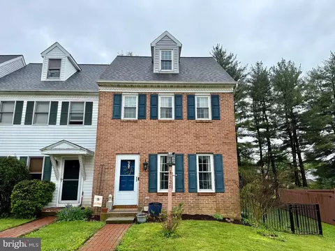 126 Chukar Ct, Lititz, PA 17543