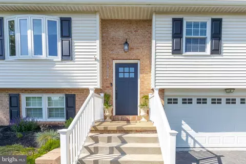 1014 Jeffrey Ln, Lititz, PA 17543 photo 4